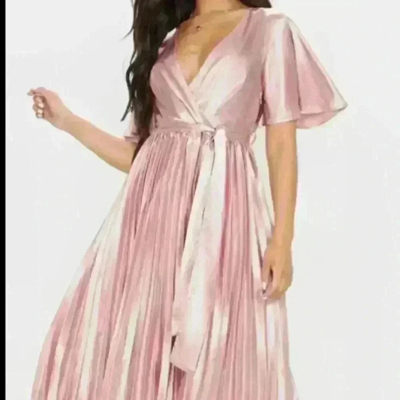 Satin Pleated Midi Dress Pretty Little Thing dusty rose size 10 exc con - Picture 1 of 10